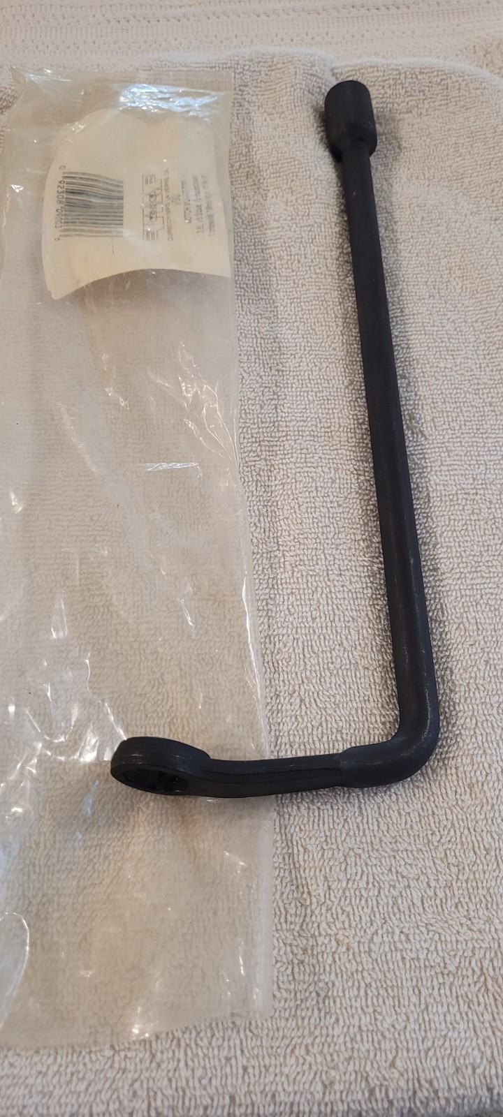 Vim Tools V90 Motor Mount Tool 18mm, 12pt, 1/2″sq Dr.