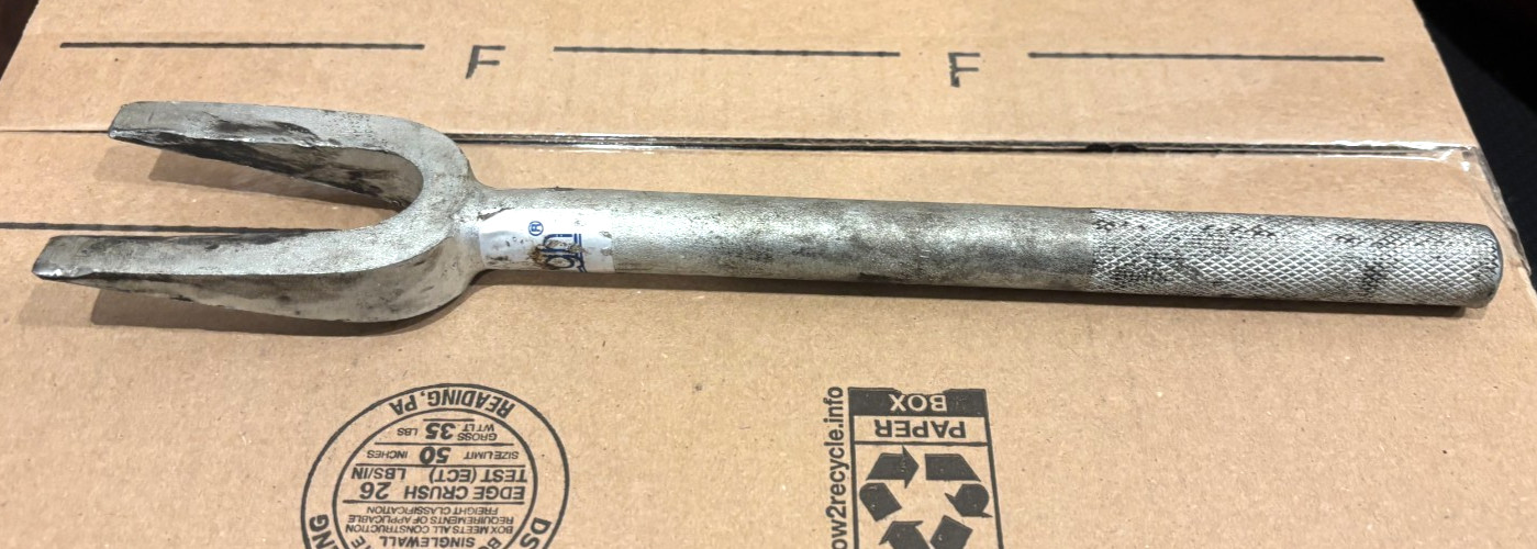Pittsburgh Brand! Pickle Fork Tool! ~12″! Tie Rod and Ball Joint Separator LOOK