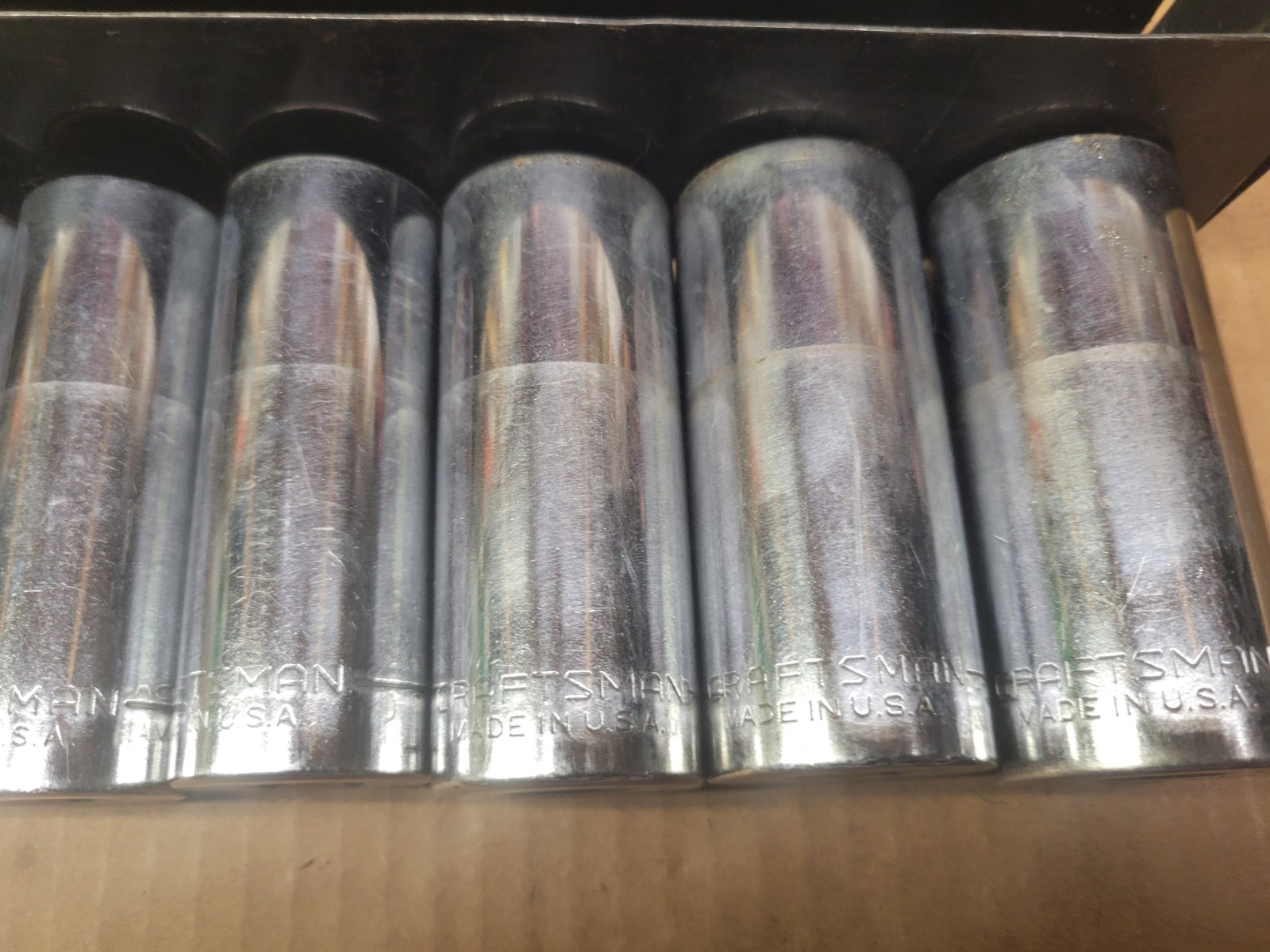 Craftsman USA 11-Piece 12-Point SAE Deep Socket Set with Caddy 1/2″ – 1-1/8″