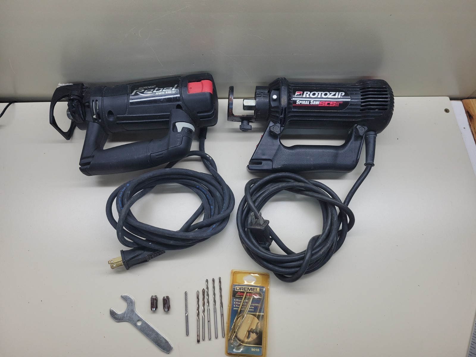 2 RotoZip Spiral Saw REB01 & SCS-01, 1 Runs Good, 1 for Repair or Parts w/ Bits