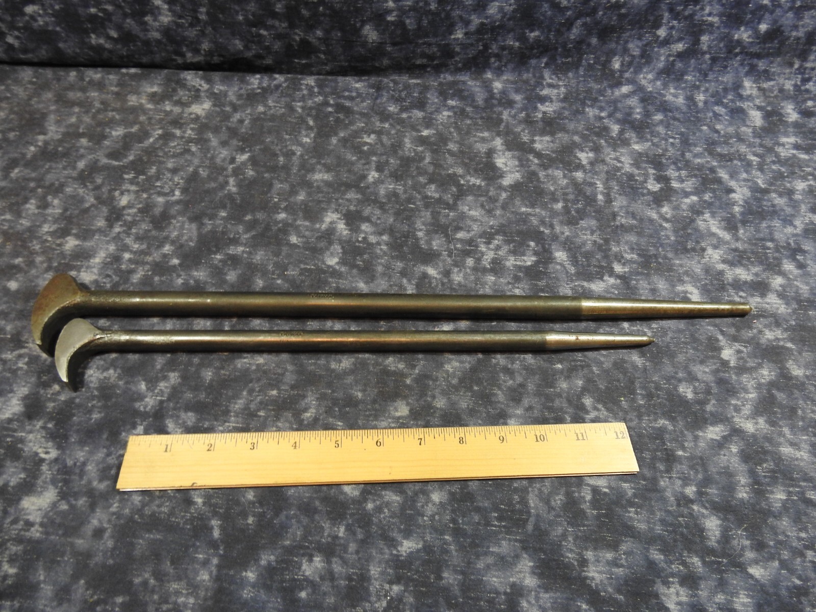 Vintage Lady Foot Pry Bars Lot 2 19.5 Inches Long & 15.5 Inches