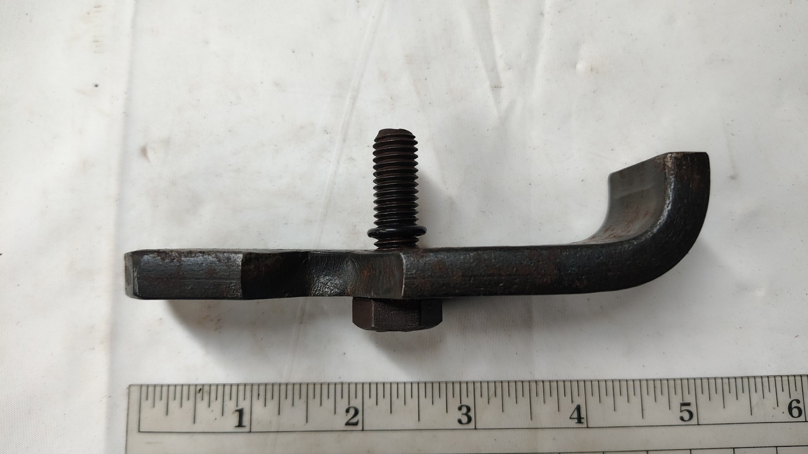 Kent-Moore J-29176 Engine Timing Cover Retainer – 2.8/3.1L