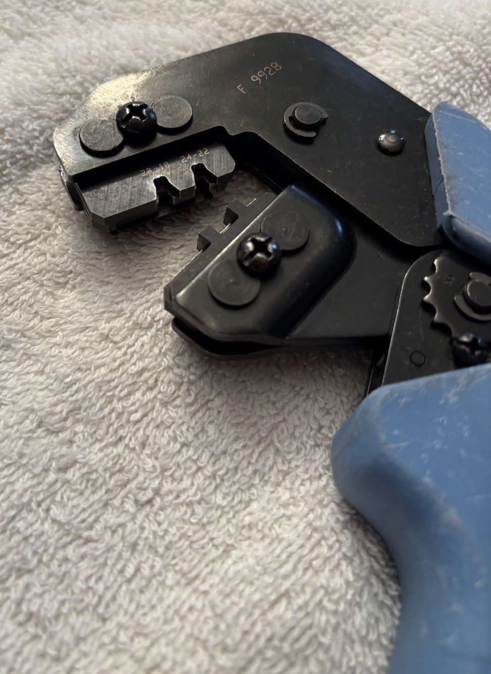 Amp Wire Crimper