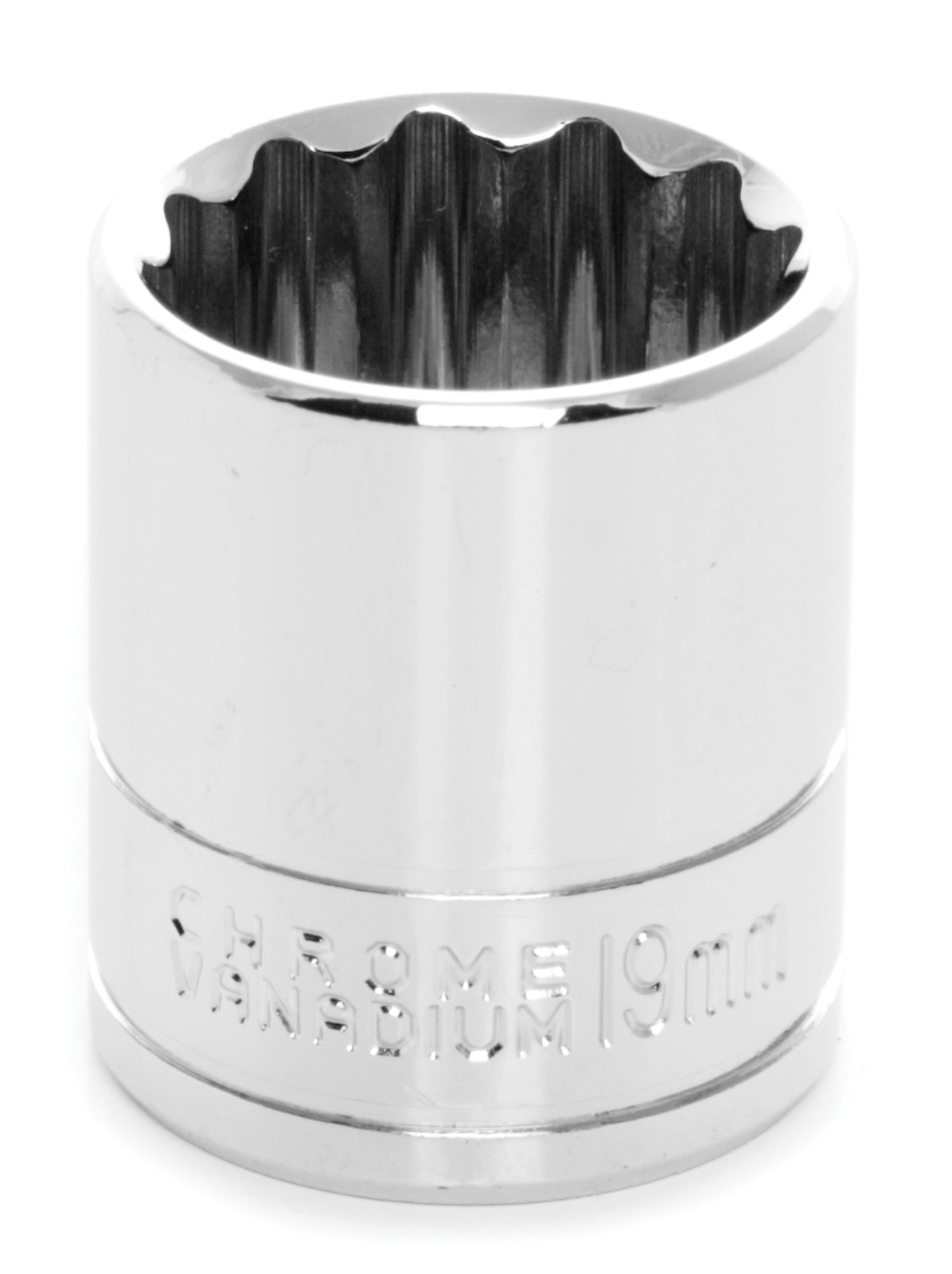 PERFORMANCE TOOL 3/8″ Dr 19mm 12pt Socket WILW38819