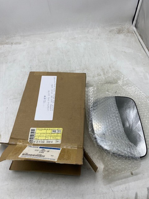 Ford YC3Z-17K707-AB Mirror Glass Driver Left Side Heated 00-05 Excursion SKU36