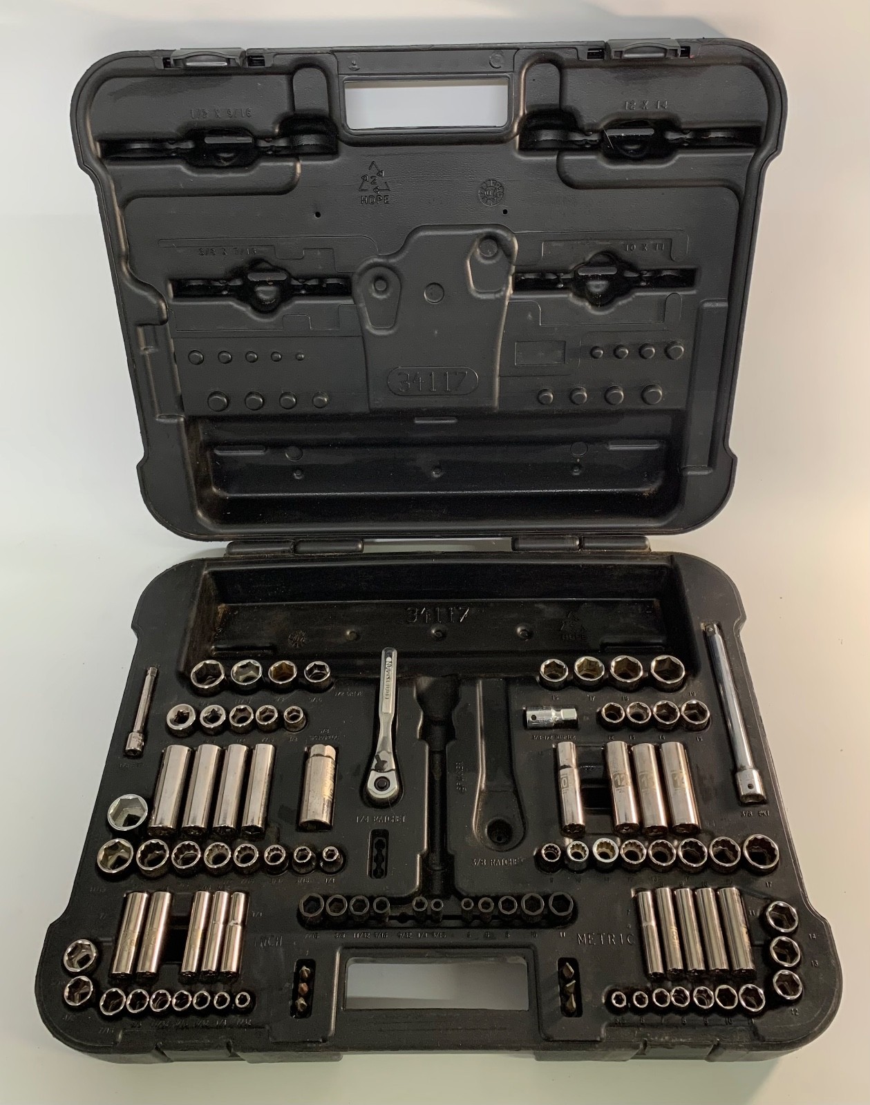 Craftsman USA 117 Piece Mechanic Tool Set with Case No 34117 (MISSING PIECES)