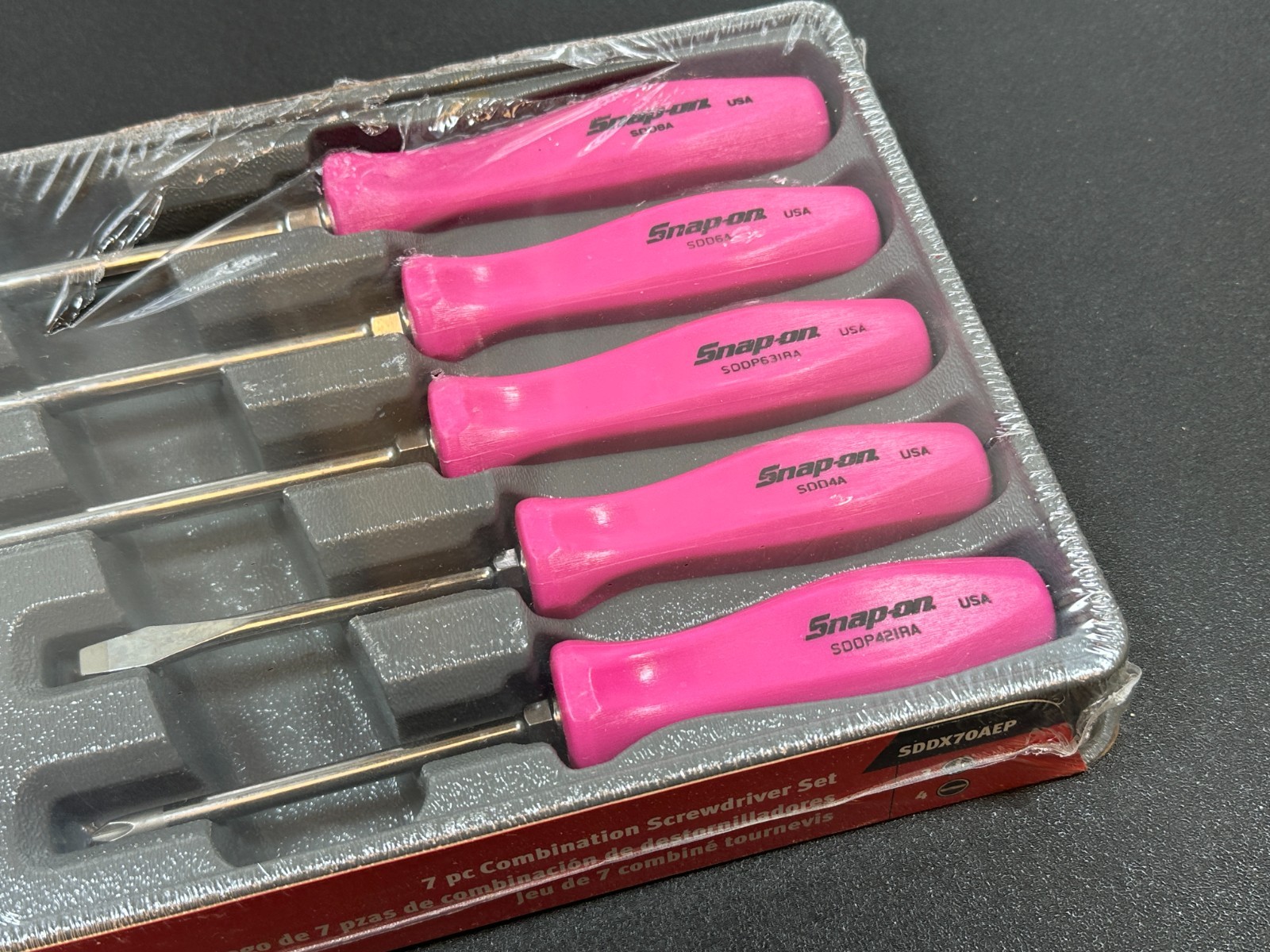 NEW Snap-on Tools 7pc LIMITED ELECTRIC PINK Hard Grip Screwdriver Set, SDDX70AEP