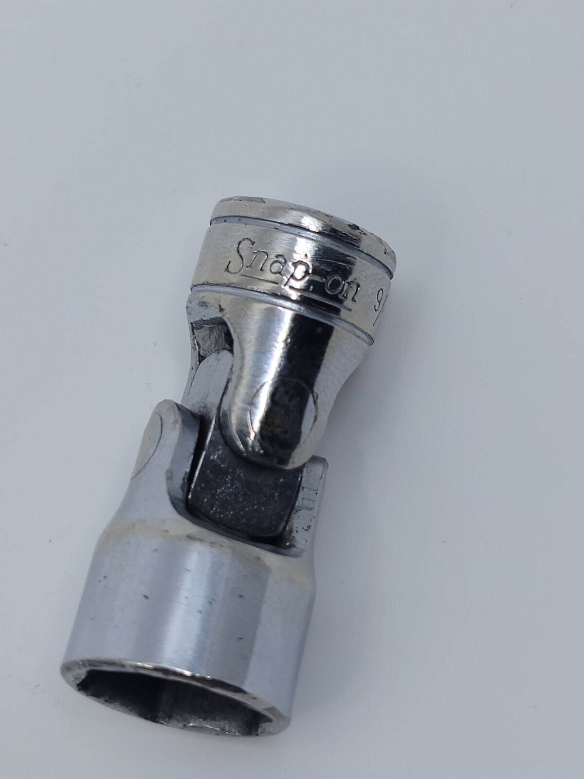 Snap-on Tools FS18A 3/8″ Drive 9/16″ 6-Point Swivel Socket USA Nice