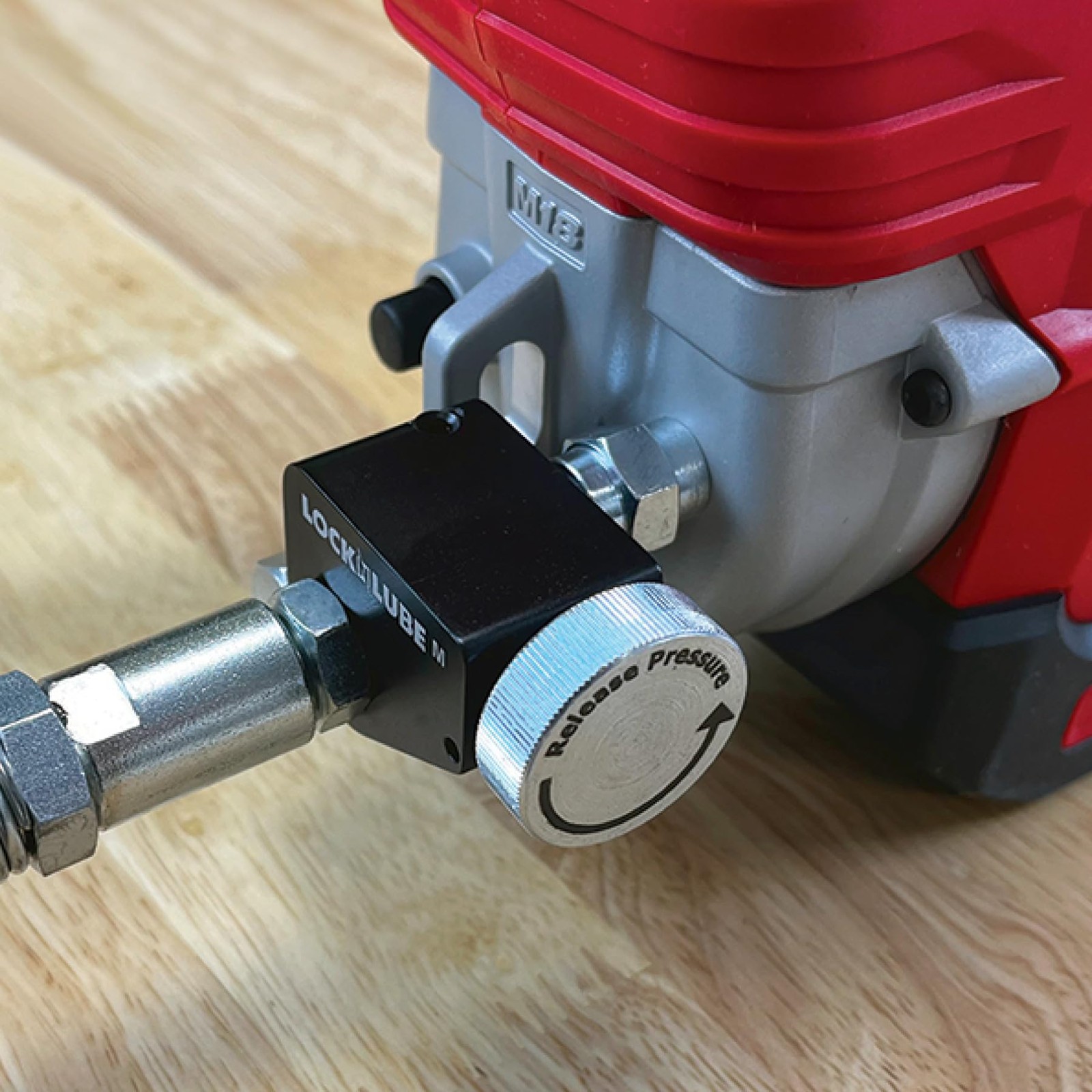 LockNLube Pressure Return Valve for Use Compatible with Milwaukee M18, black