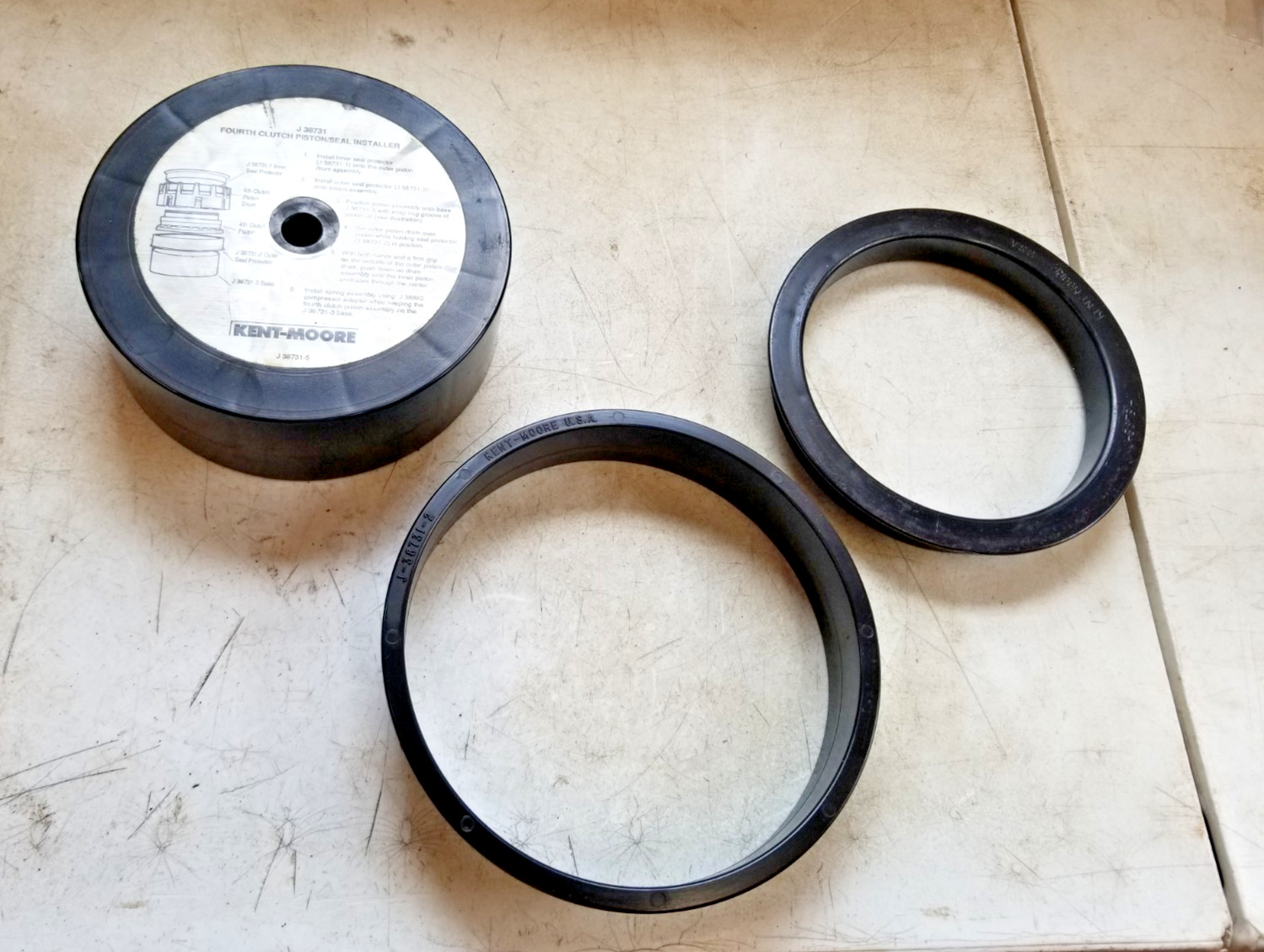* Kent-Moore J-38731 Clutch Piston Seal Protector Set