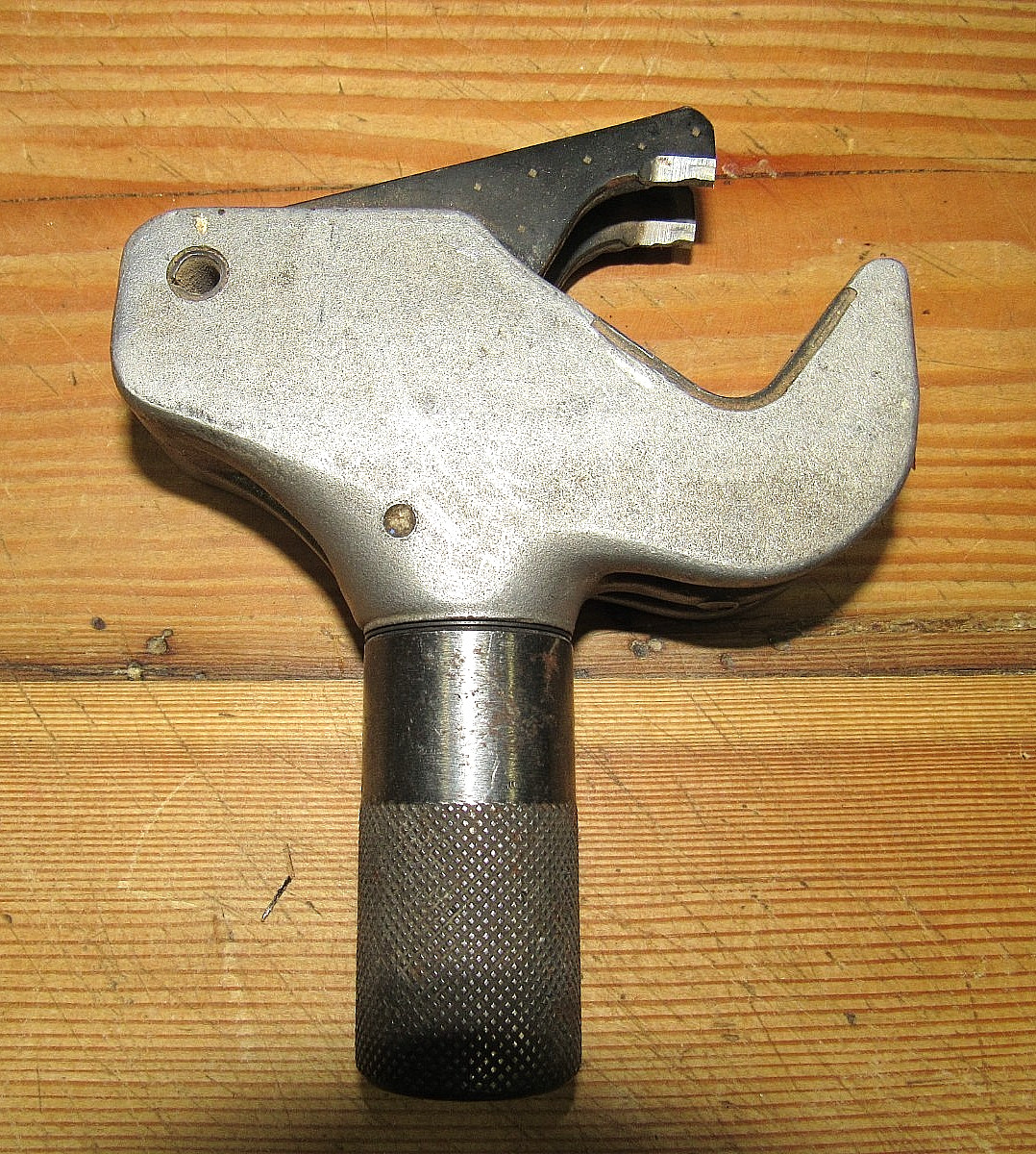 NES 2 External Bolt and Stud Thread Repair Rethreading Tool 11/16″ to 1 1/2″