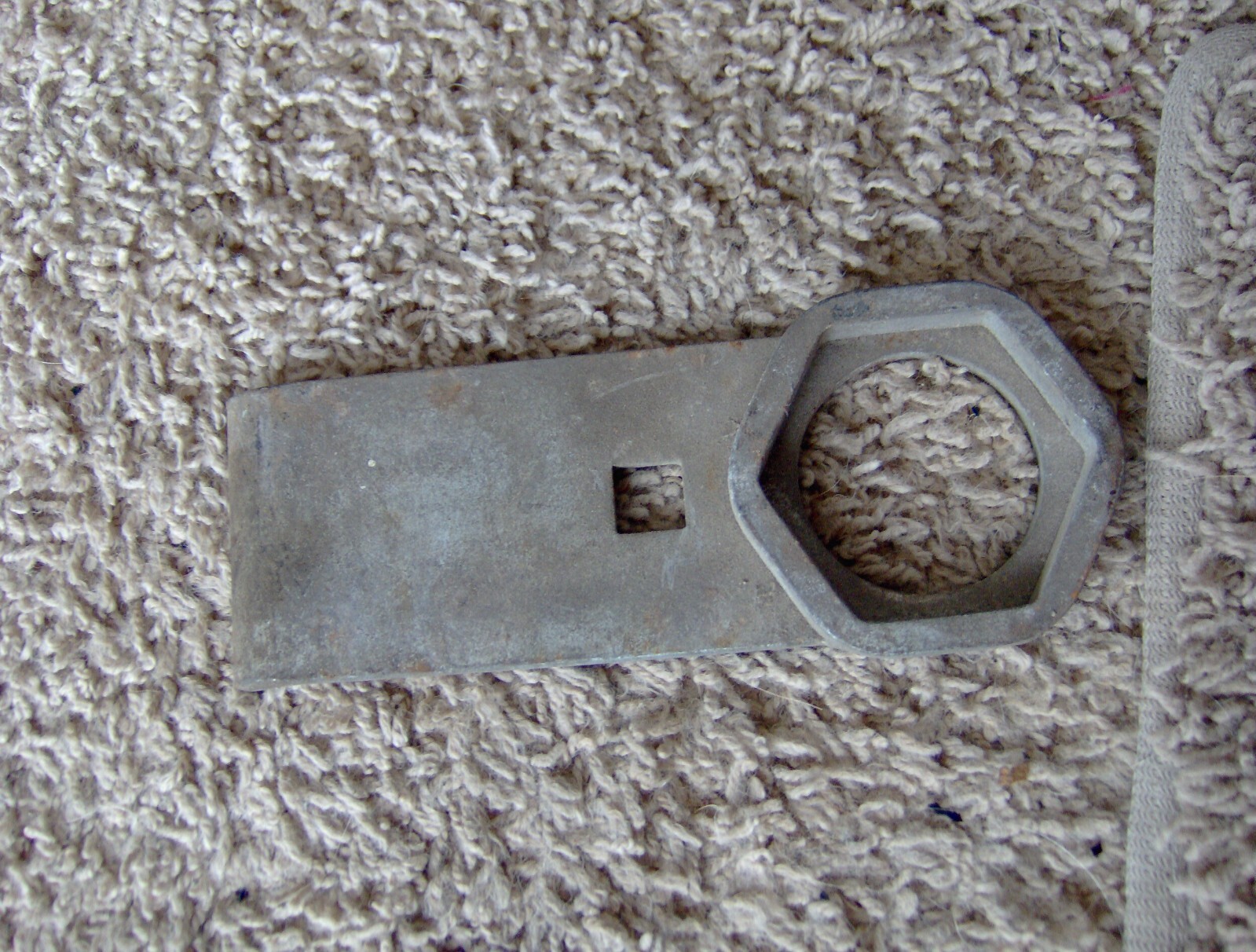 J-29778 strut cartridge wrench socket GM dealership kent moore tools