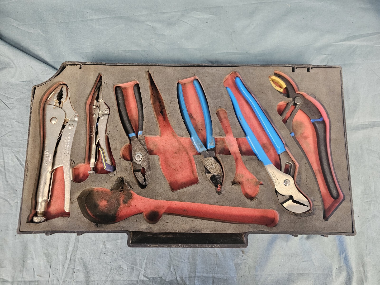 PELICAN 0450 Mobile Tool Box Armstrong General mechanics GMTK tray #3 with tools
