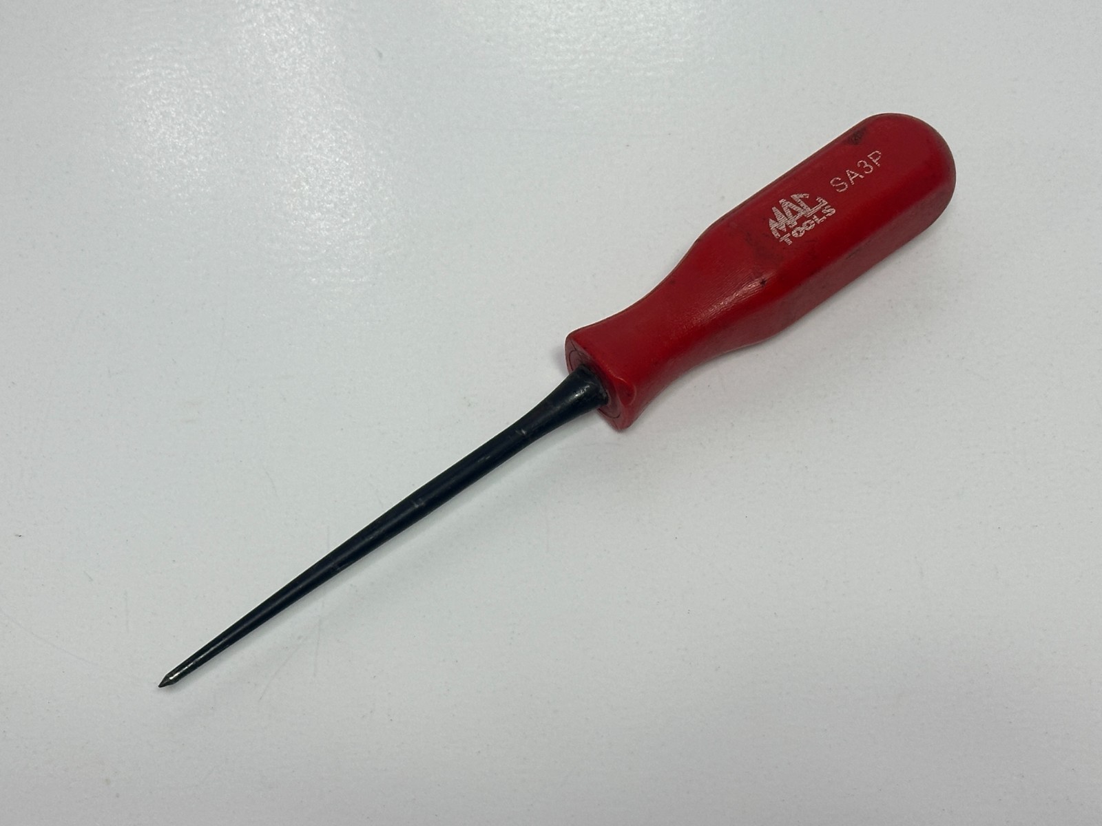 MAC Tools SA3P Comfort Grip RED Hard Handle Scratch Awl, Straight Pick