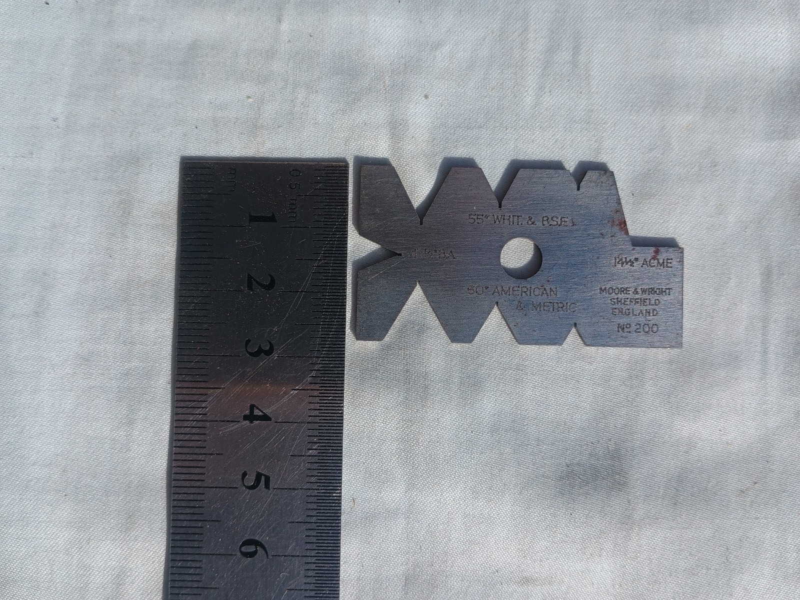 Small Moore & Wright Screw Cutting Gauge Engineer Tool Vintage Metal Work Lathes