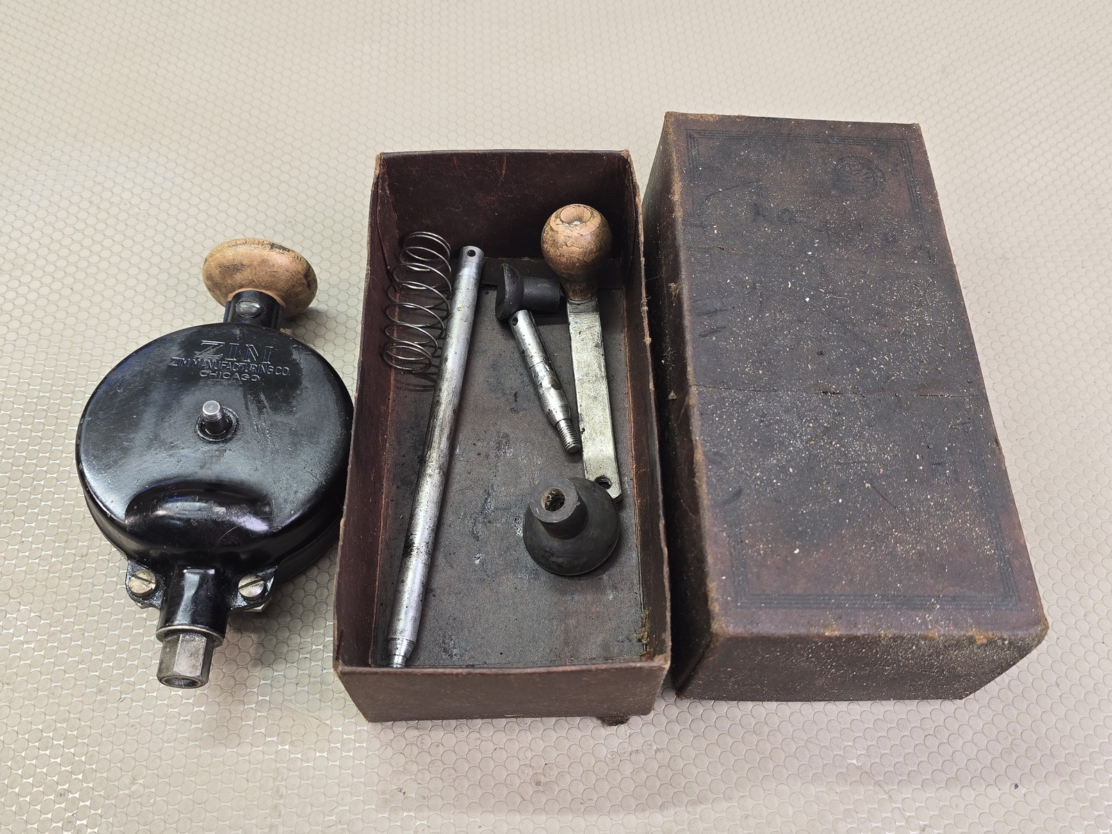 Vintage Zim Manufacturing Co. Chicago Valve Grinder Lapper Tool Kit in Box