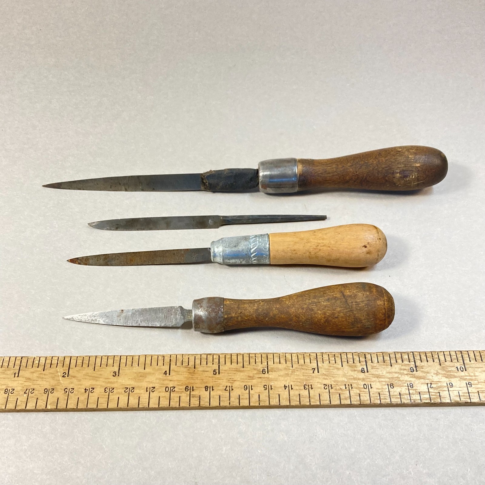 Vintage Carbon Scraper Lot 4 Pc 3 With Wood Handles