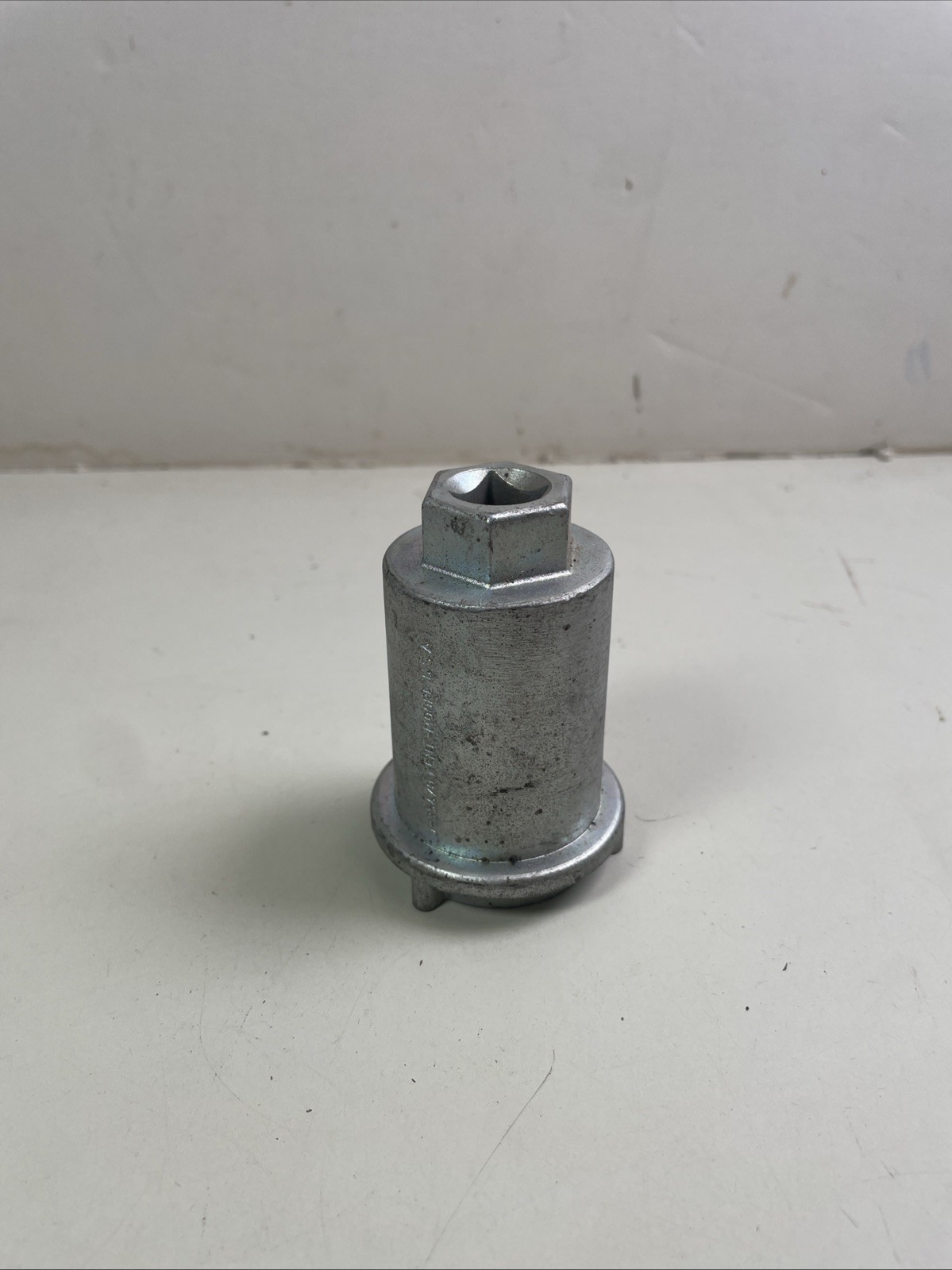 KENT MOORE TOOL J-35670 STRUT MOUNT LOCK PLATE WRENCH