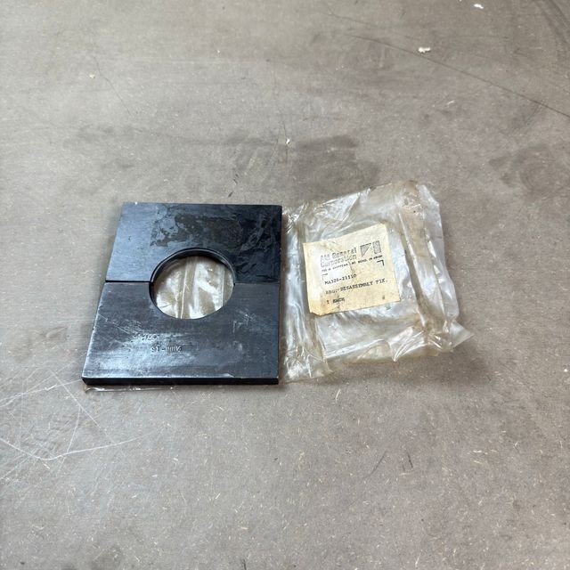 CUMMINS NTC-400 BIG CAM BEARING DISSASSEMBLY FIXTURE PLATE ST-1114