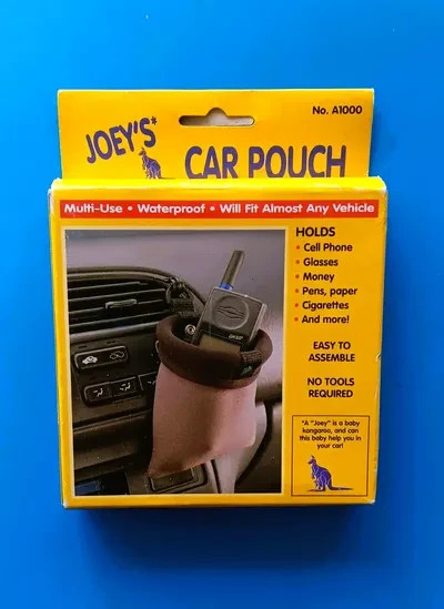 JOEY’s car pouch – Vintage/retro car accessory from the 1990s