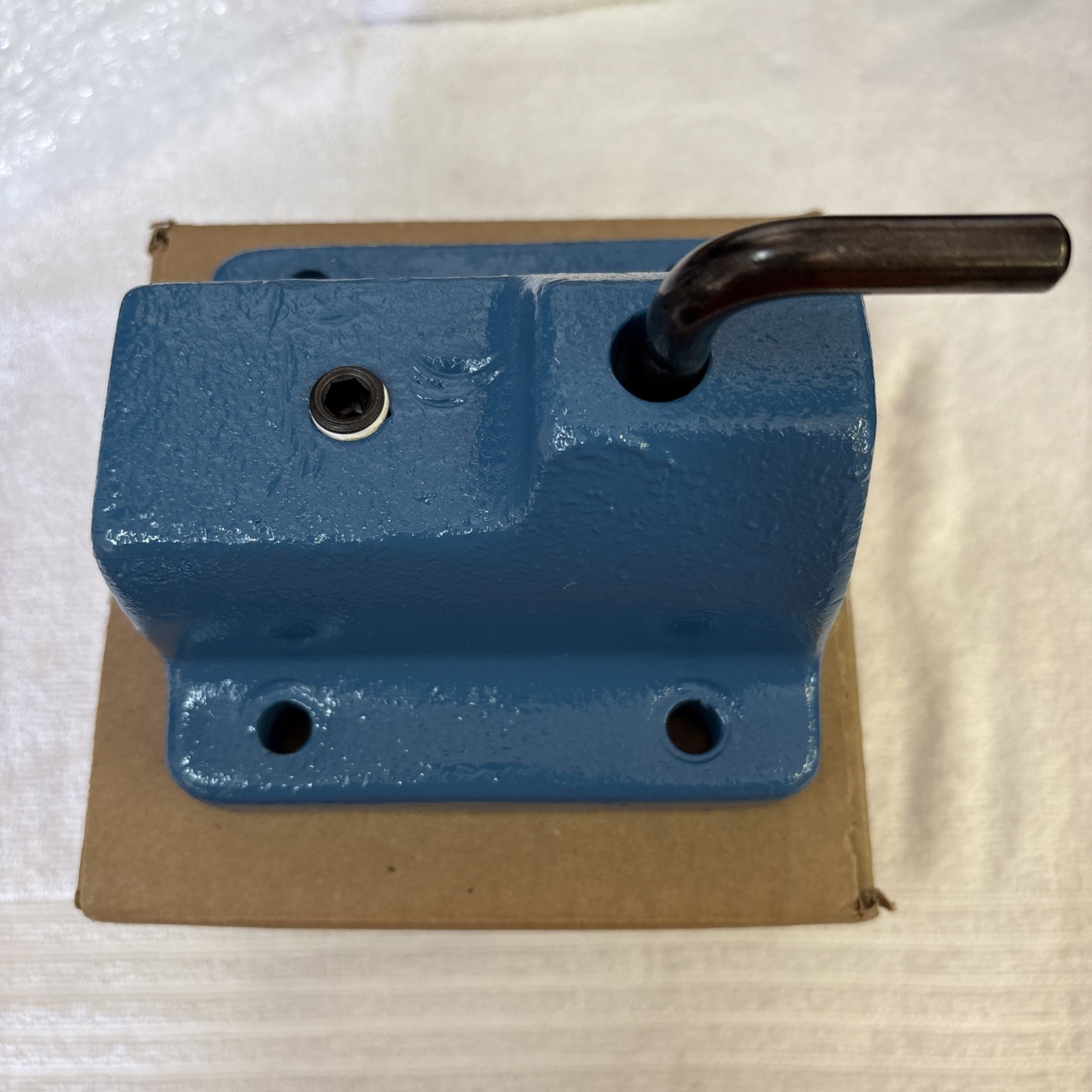 Kent Moore J 3289-22 Pin, W / Cast Aluminum Transmission Fixture Bench Mount.