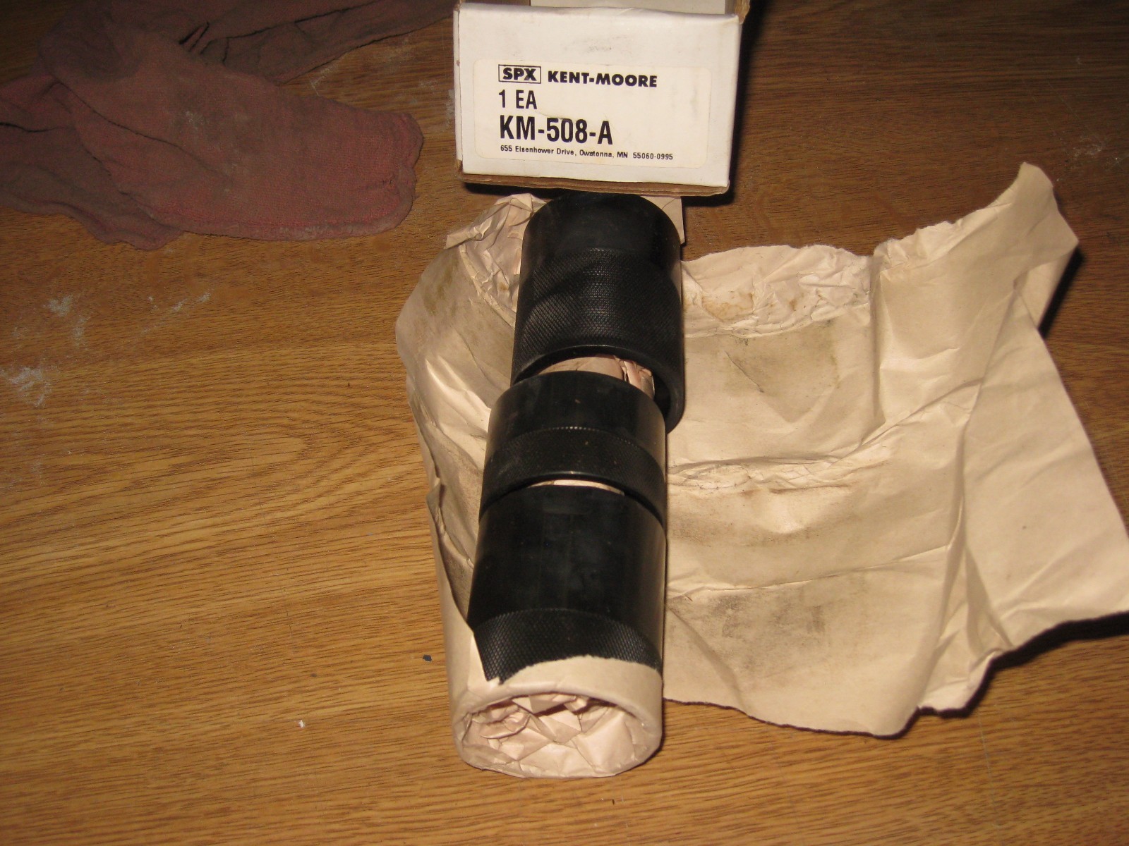 New Kent Moore Remover and Installer KM-508-A (tag#1898)