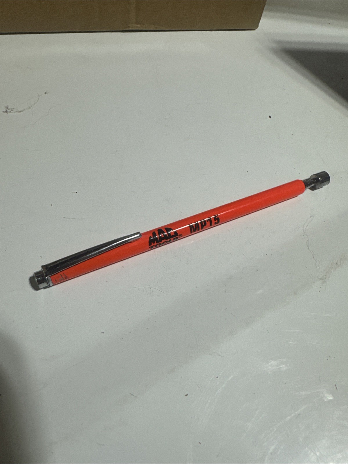 MAC TOOLS MP15 2LB.MAGNETIC PICKUP TOOL IN Orange Ding And Dent Paint