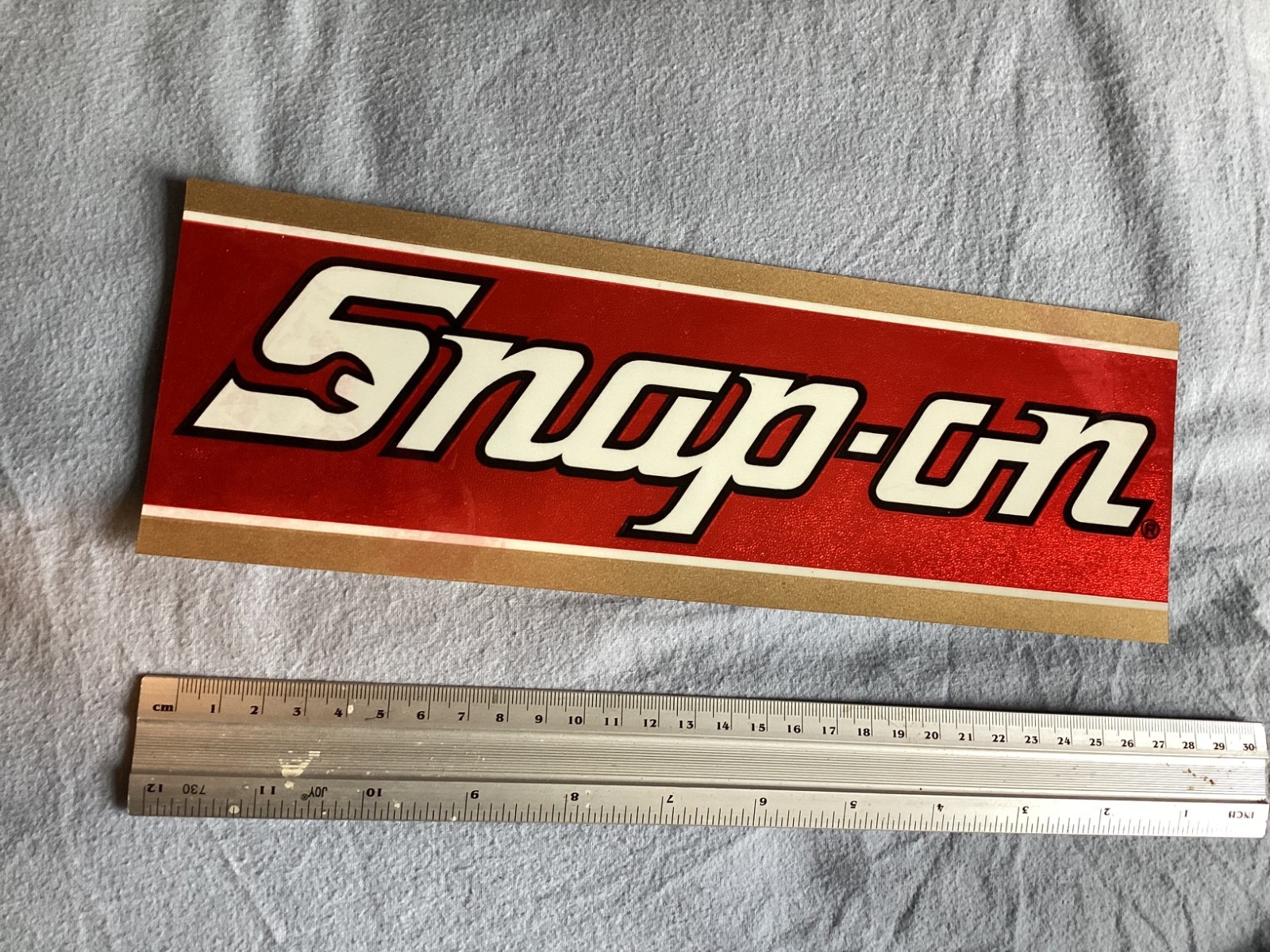GENUINE VINTAGE SNAP ON DECAL