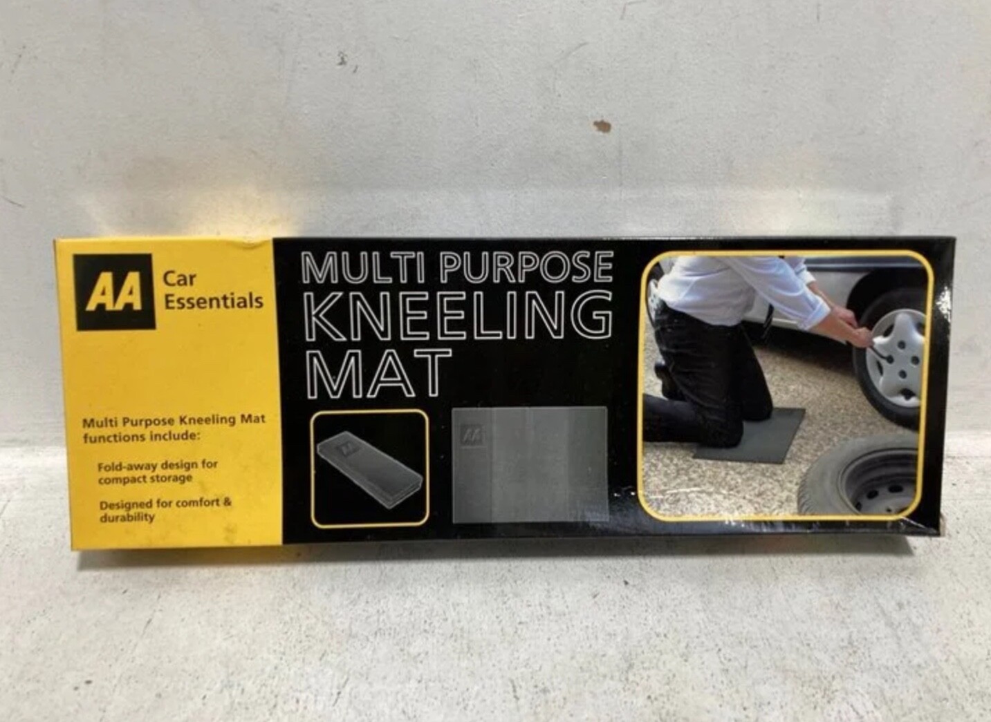 AA Car Essentials Multi-Purpose Kneeling Mat RRP £10