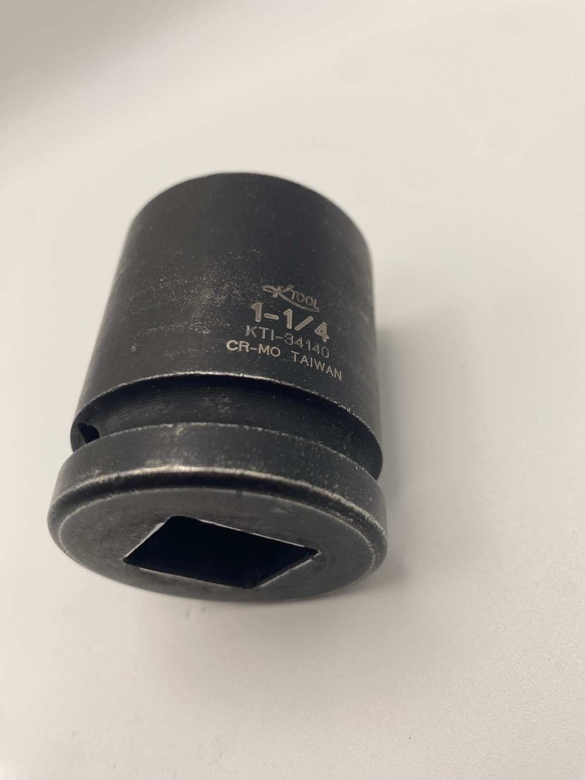 K-Tool 34140 1-1/4 x 3/4″ Drive 6pt Frac SAE Short Impact Socket
