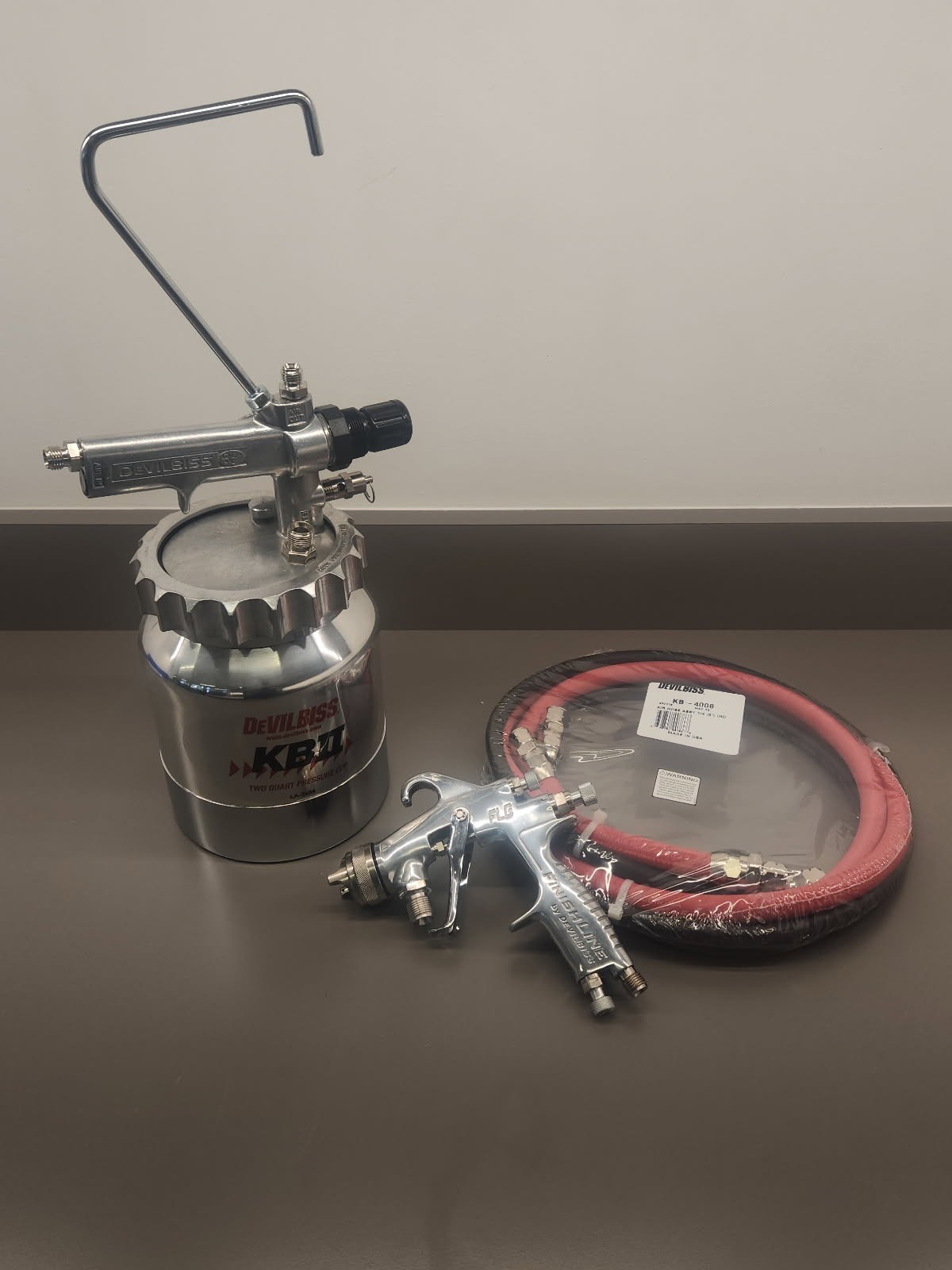 Devilbiss FLG Pressure Cup Combo Kit – 905162