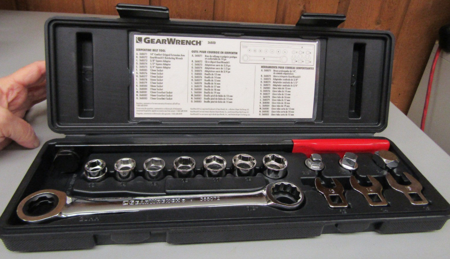GEARWRENCH 3680D Ratcheting Serpentine Belt Tool Set – 15 Piece in case