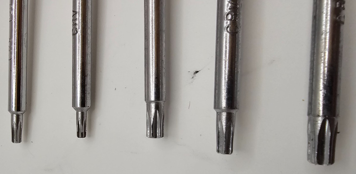 Vintage Performance Tool 5-piece T15 to T30 Dipped Handle Torx Screwdriver Set