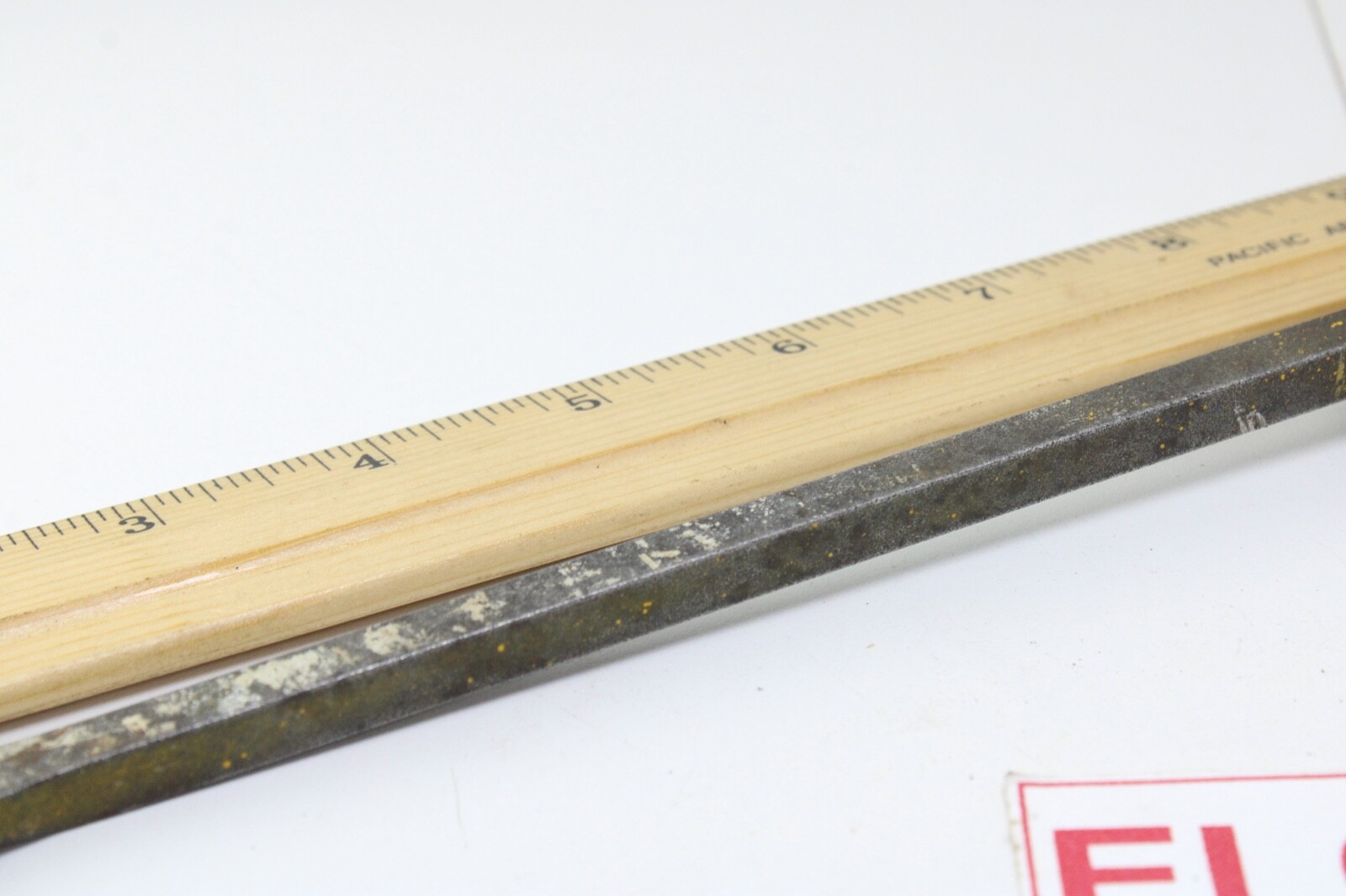 Unbranded Carbon Gasket Scraper 7/8″ x 12″ Black Hard Handle