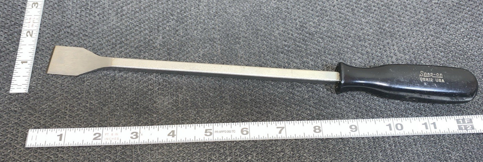 unused Carbon Scraper Snap On Tools CSA12C 12-7/8″ Black Hard Handle Rigid