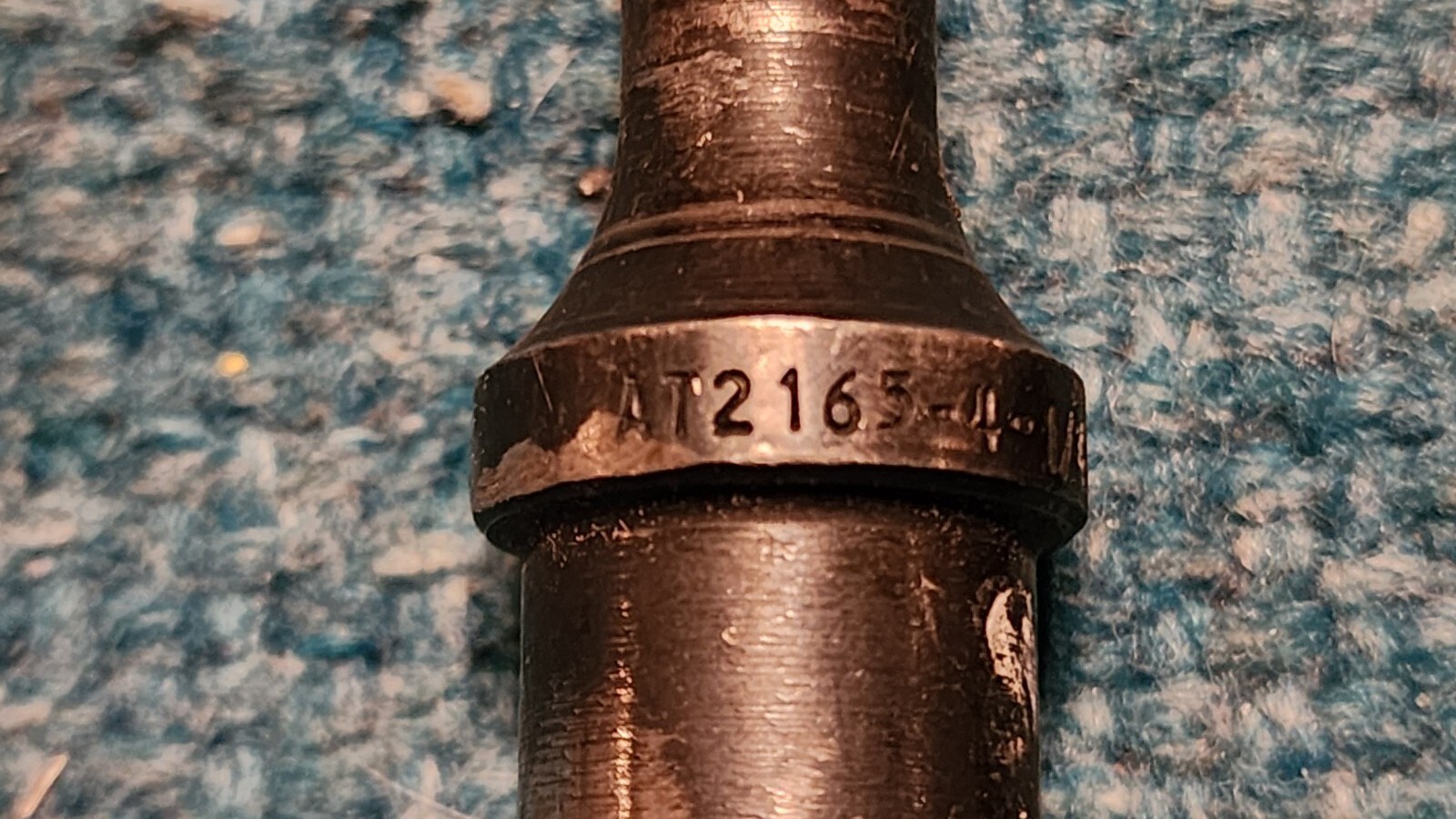 Removing Chisel Rivet Tool AT2165-4-1/4 & Install Tool AT100A-3-1/8-AN470. USA!