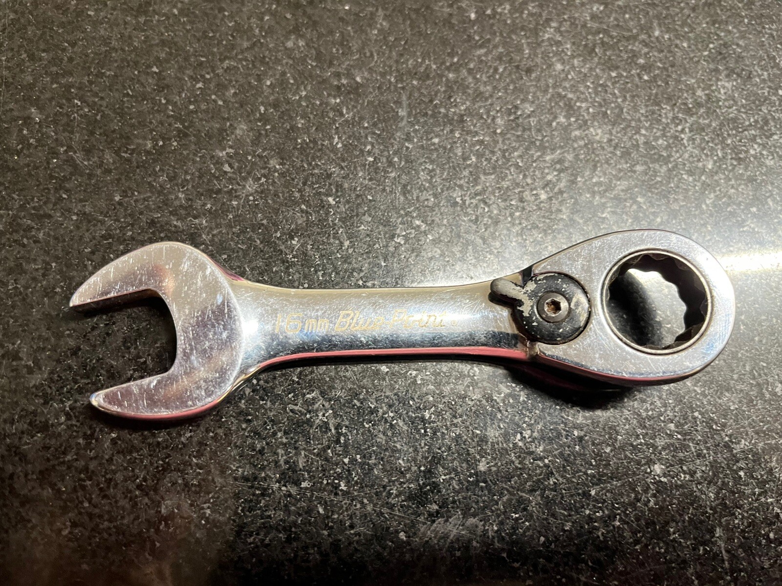 Blue Point 16mm 12-Point Metric 15° Offset Short Ratcheting Combination Wrench