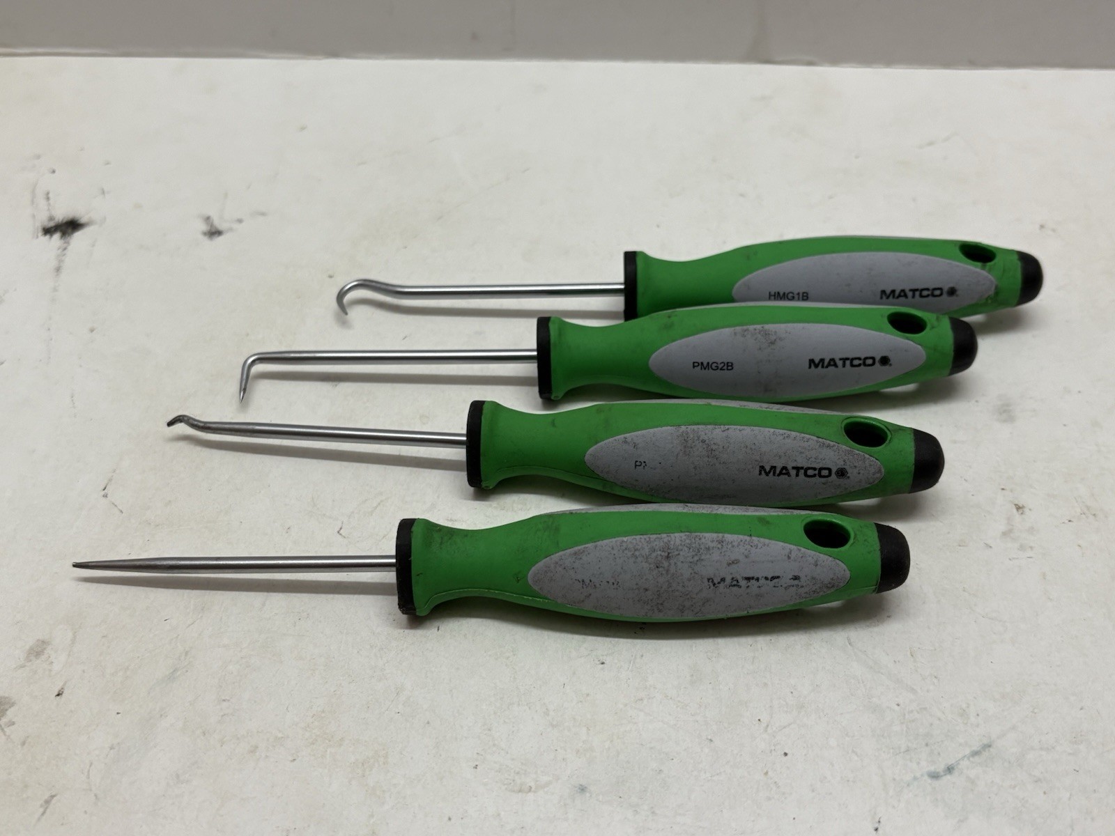 Matco 4PC Angle Picks Green Handle Witte Made In Germany