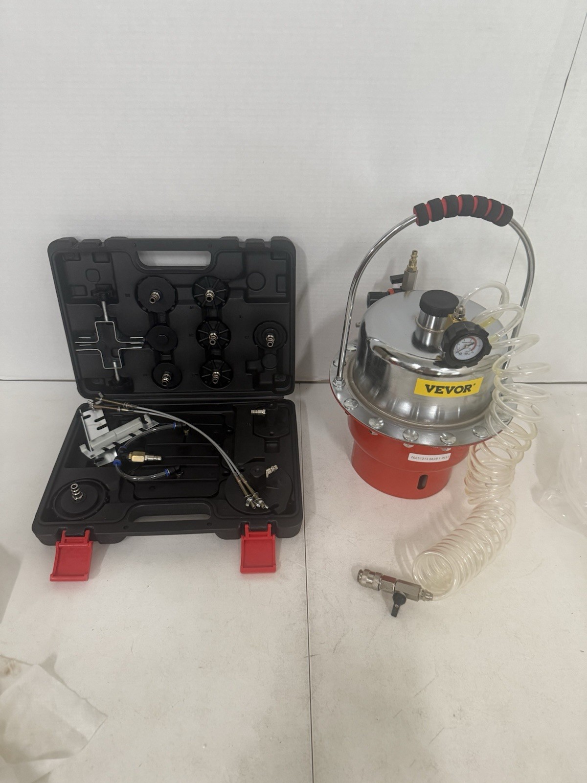 Pneumatic Air Pressure Bleeder Tool Kit Brake Bleeding Garage Workshop Mechanics