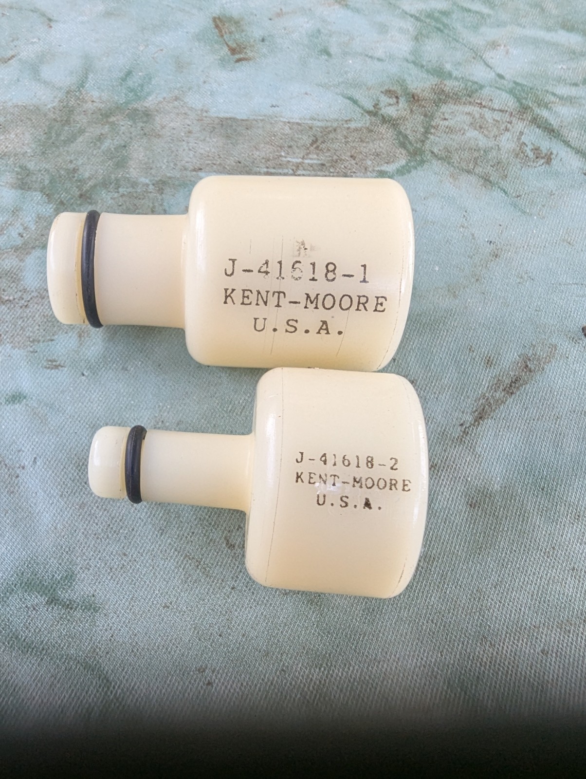 OEM Kent-Moore J-41618-1 & J-41618-2 Brake Bleeder Adapter