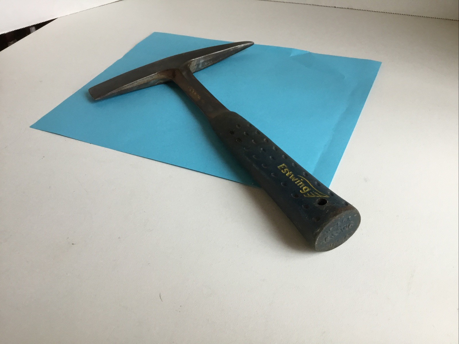 Estwing E3-WC USA Geo Rock Pick Hammer / Welder Slag Chipper Pick Ever grip EUC
