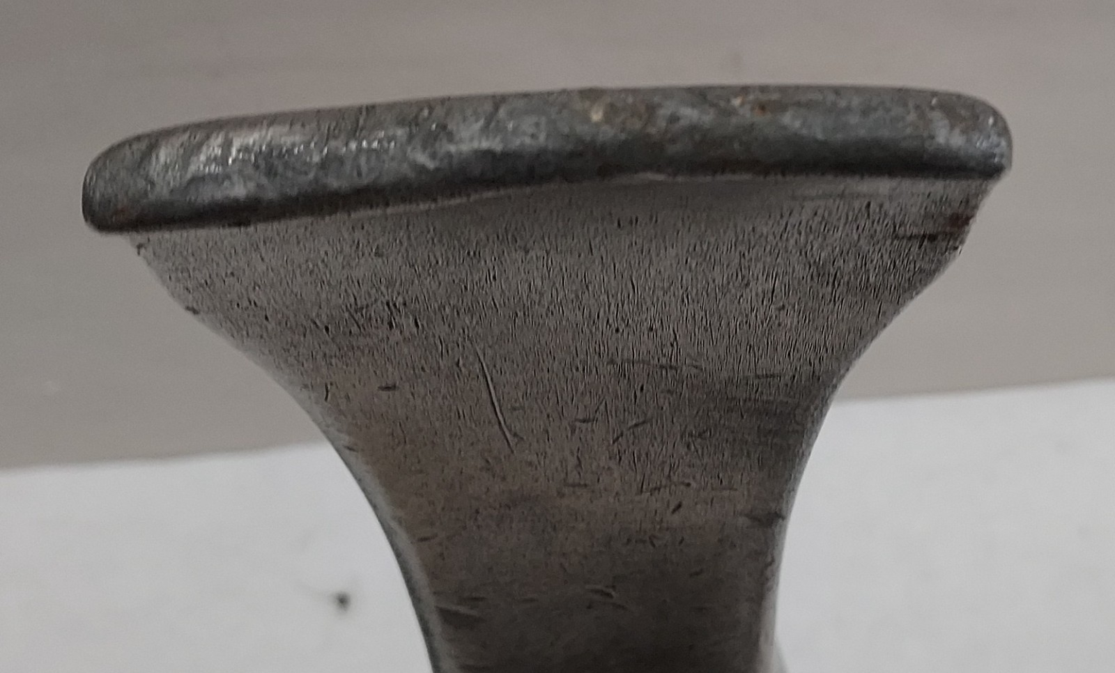 Vintage Ken Tool Bead Breaking Wedge Tool Duck Bill