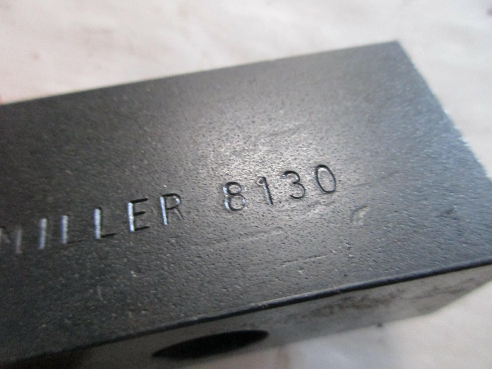 MILLER TOOL 8130 ENGINE SUPPORT FIXTURE