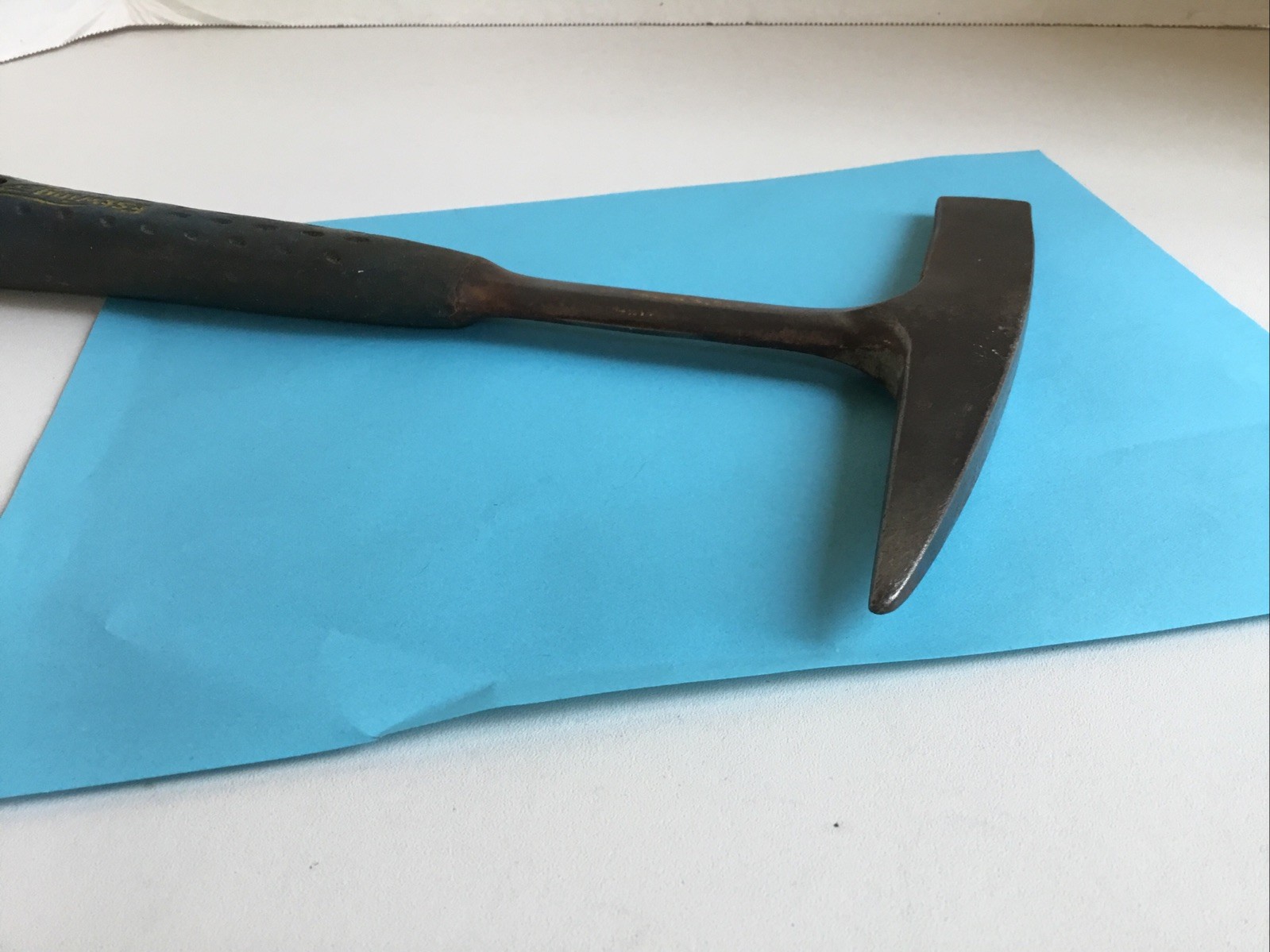 Estwing E3-WC USA Geo Rock Pick Hammer / Welder Slag Chipper Pick Ever grip EUC