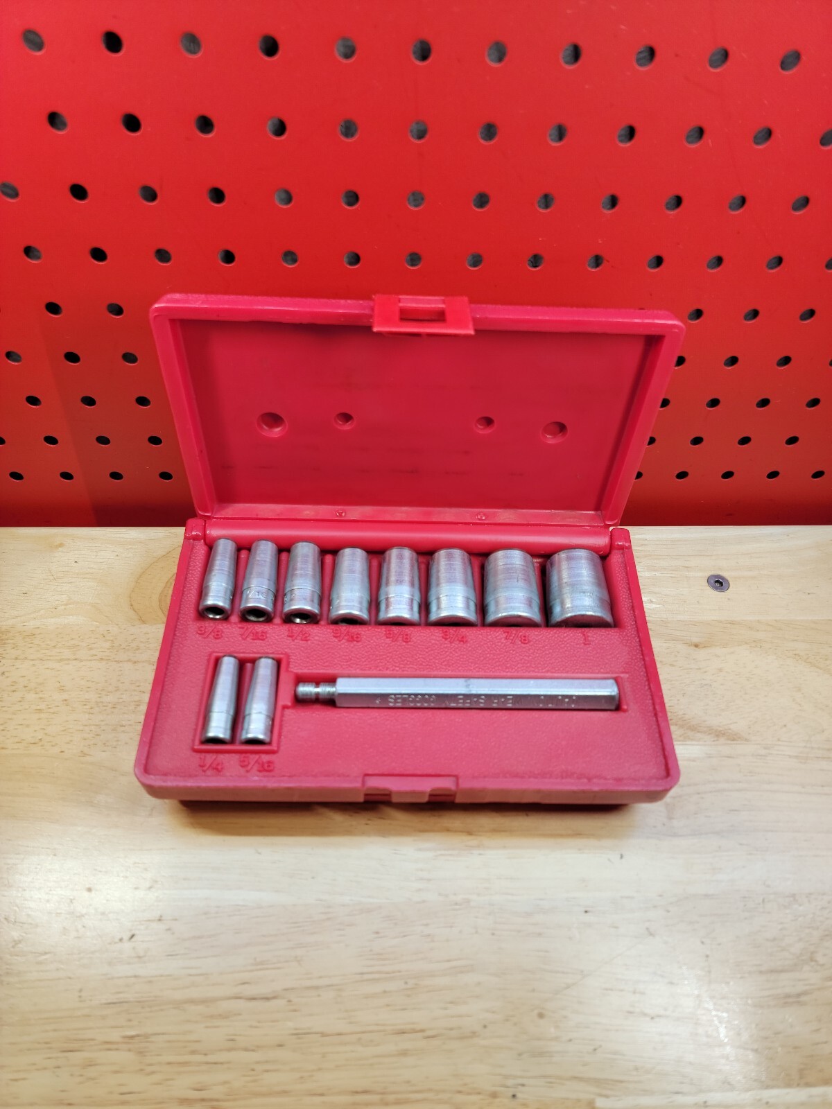 Blue-Point Tools PGH8A 11-Piece Gasket Punch Set With Case NICE USA