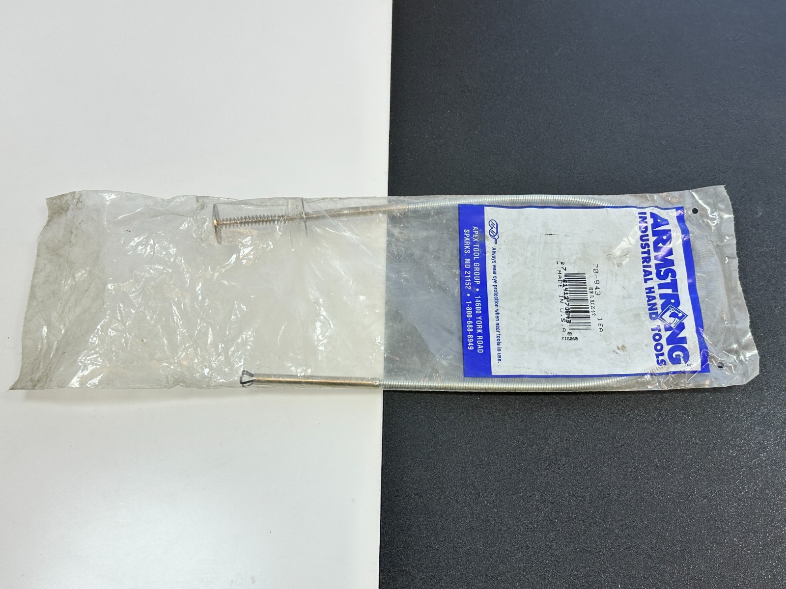NOS Armstrong Tools USA 70-943 Flexible Spring Claw Pick-Up Tool, NEW