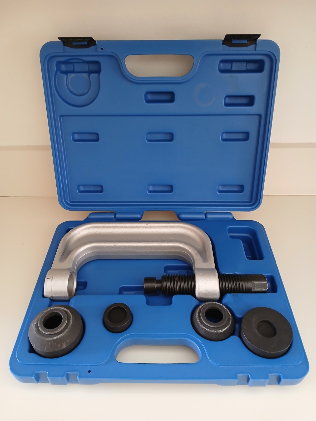 Lower Ball Joint Remover/Installer for Mercedes-Benz – Laser Tools 4858