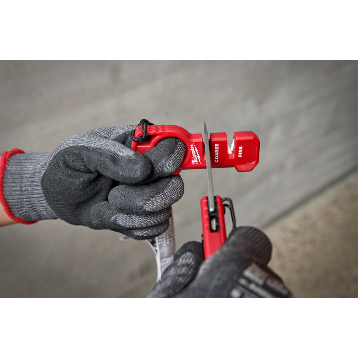Milwaukee Tool Compact Knife Sharpener