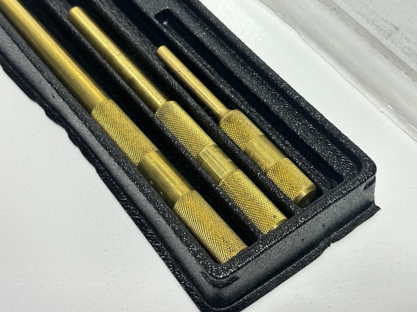 🇺🇸 MAC Tools USA SBP3PT – 3 Piece Brass Punch Set (PP4B, PP6B BD6) in Tray