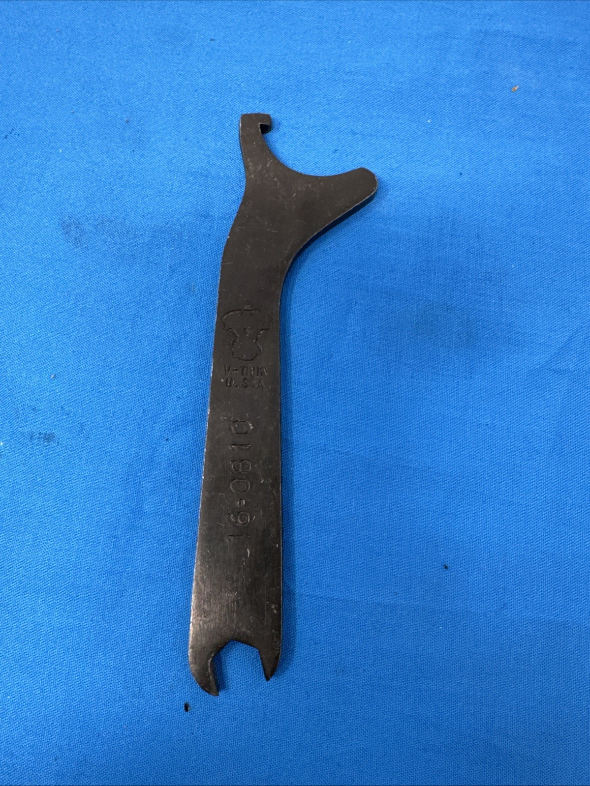 V-Twin Manufacturing Valve Cover Wrench 11806-30A Motorcycle Tool Harley 16-0810